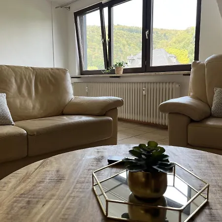 Apartment Apartmenthaus St Helena Strasse 80 *