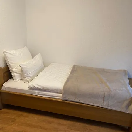 Apartmenthaus St Helena Strasse 80 * Trier