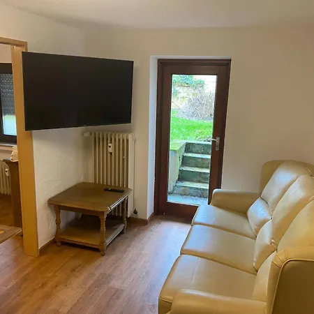 アパート Apartmenthaus St Helena Strasse 80